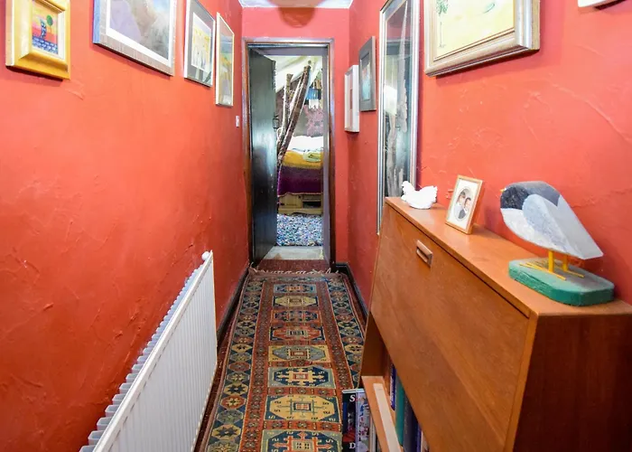 Holiday home Rainbow Vickerstown